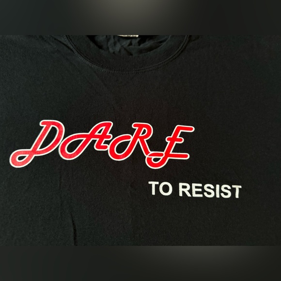 D.A.R.E Spellout T-Shirt - The Authentic T-Shirt Company - Picture 5 of 7